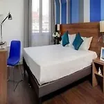 Citadines Centre 3*