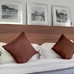 Citadines Centre 3*
