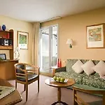Citadines Centre 3*