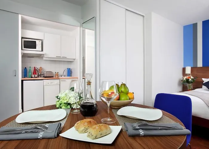 Апарт-отель Citadines Centre 3*