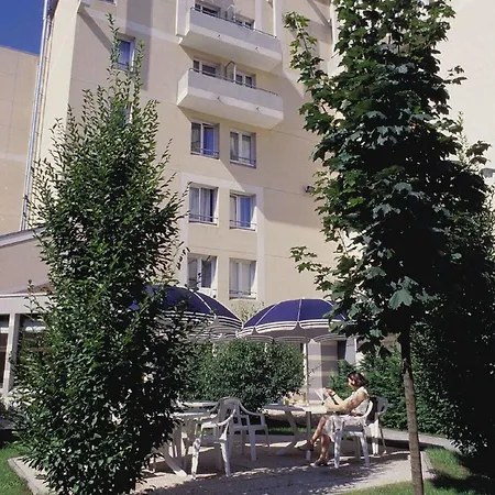Ξενοδοχείο με διαμερίσματα Citadines Centre 3*